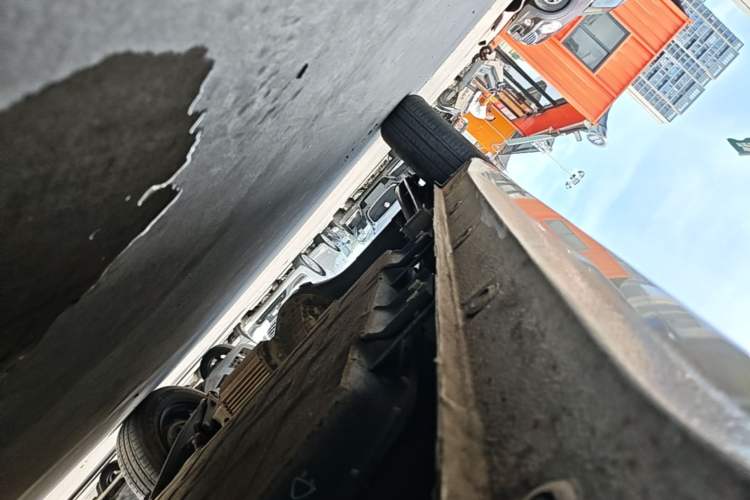 Used Wuling Hongguang MINIEV 2024 3rd Generation 215km Youth Edition Right Side Sill