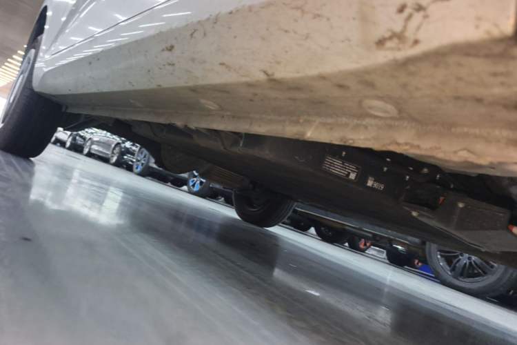 Used Wuling Hongguang MINIEV 2024 3rd Generation 215km Youth Edition Right Side Sill