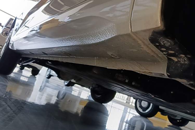 Used Wuling Hongguang MINIEV 2024 3rd Generation 215km Youth Edition Right Side Sill