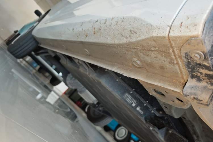 Used Wuling Hongguang MINIEV 2024 3rd Generation 215km Youth Edition Right Side Sill