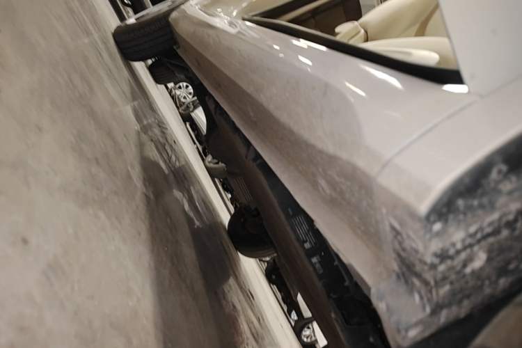 Used Wuling Hongguang MINIEV 2024 3rd Generation 215km Youth Edition Right Side Sill