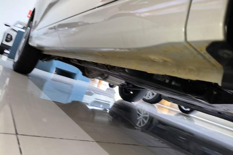 Used Wuling Hongguang MINIEV 2024 3rd Generation 215km Youth Edition Right Side Sill
