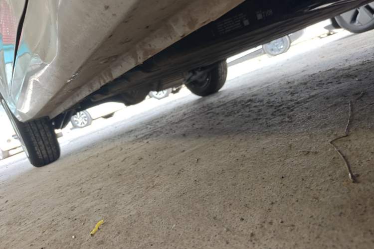 Used Wuling Hongguang MINIEV 2024 3rd Generation 215km Youth Edition Right Side Sill
