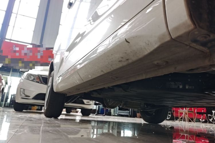 Used Wuling Hongguang MINIEV 2024 3rd Generation 215km Youth Edition Right Side Sill