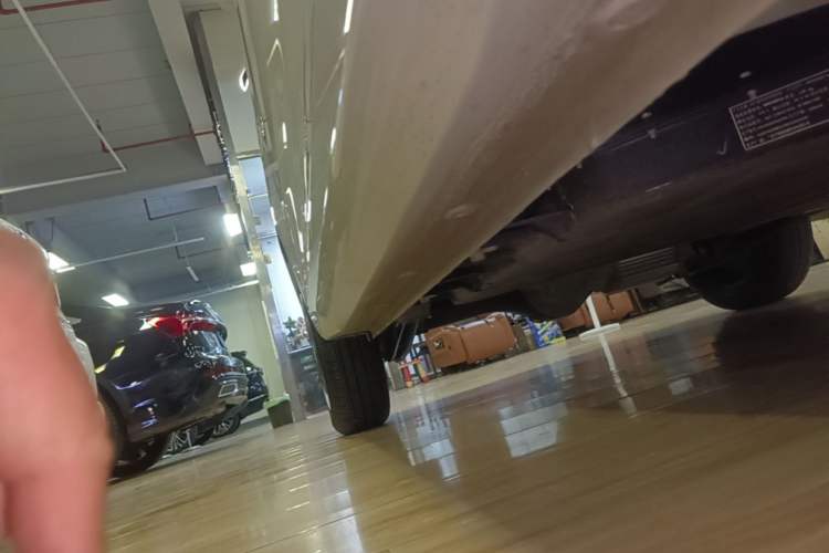 Used Wuling Hongguang MINIEV 2024 3rd Generation 215km Youth Edition Right Side Sill