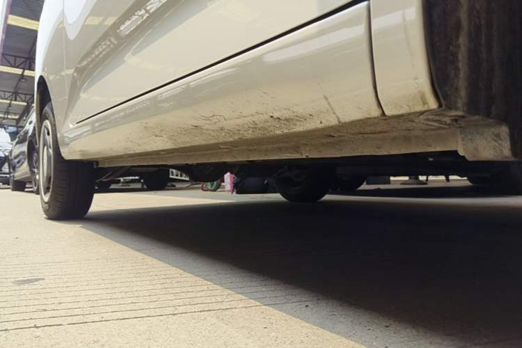 Used Wuling Hongguang MINIEV 2024 3rd Generation 215km Youth Edition Right Side Sill