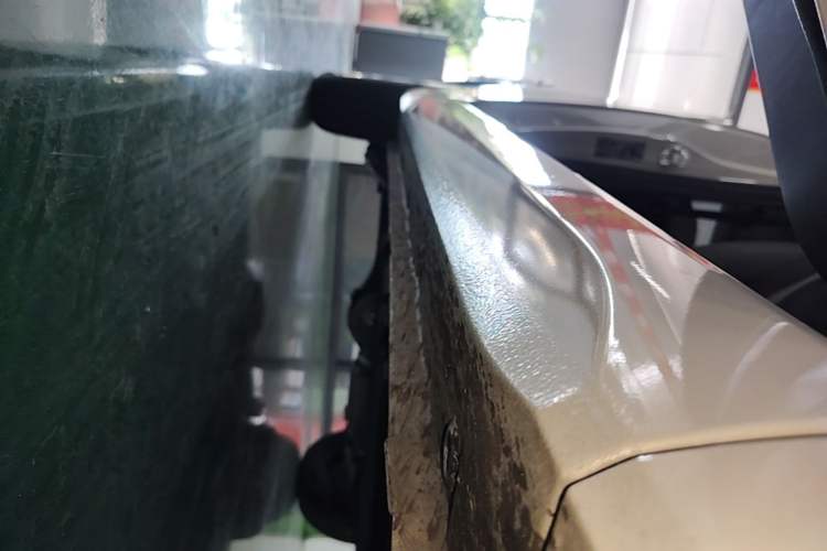 Used Wuling Hongguang MINIEV 2024 3rd Generation 215km Youth Edition Right Side Sill