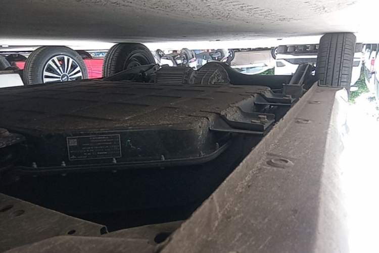 Used Wuling Hongguang MINIEV 2024 3rd Generation 215km Youth Edition Right Side Sill