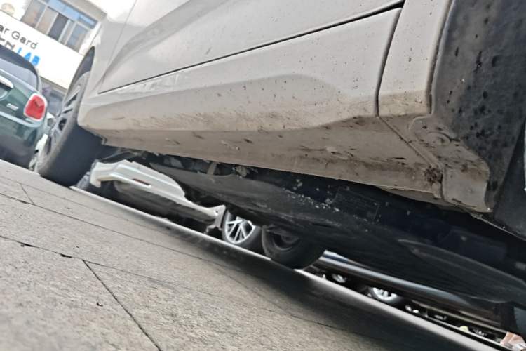 Used Wuling Hongguang MINIEV 2024 3rd Generation 215km Youth Edition Right Side Sill
