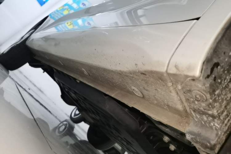 Used Wuling Hongguang MINIEV 2024 3rd Generation 215km Advanced Version Right Side Sill