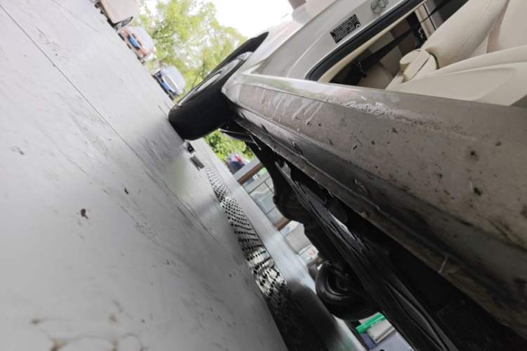 Used Wuling Hongguang MINIEV 2024 3rd Generation 215km Youth Edition Right Side Sill