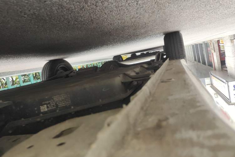 Used Wuling Hongguang MINIEV 2024 3rd Generation 215km Advanced Version Right Side Sill