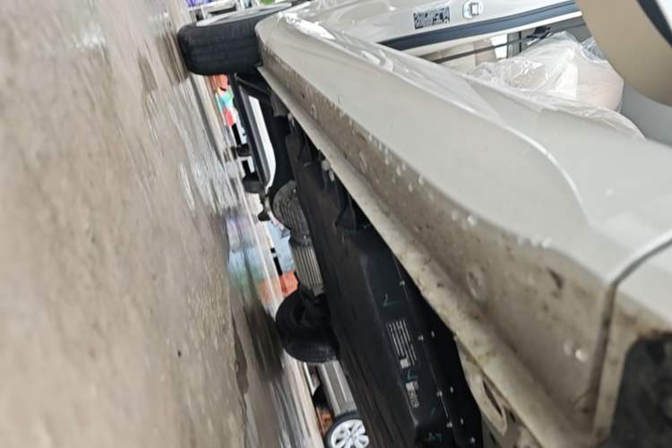 Used Wuling Hongguang MINIEV 2024 3rd Generation 215km Youth Edition Right Side Sill
