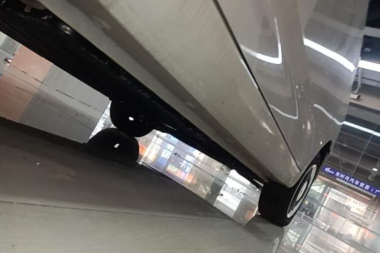 Used Wuling Hongguang MINIEV 2024 3rd Generation 215km Youth Edition Right Side Sill