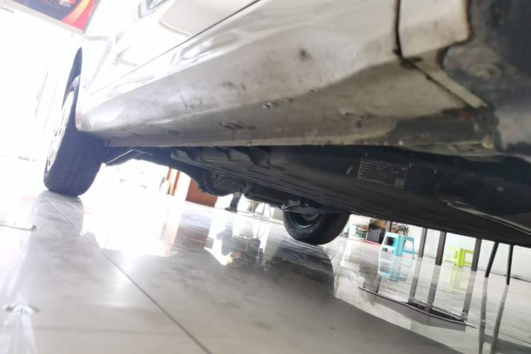 Used Wuling Hongguang MINIEV 2024 3rd Generation 215km Advanced Version Right Side Sill