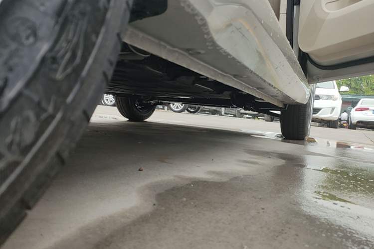 Used Wuling Hongguang MINIEV 2024 3rd Generation 215km Youth Edition Right Side Sill