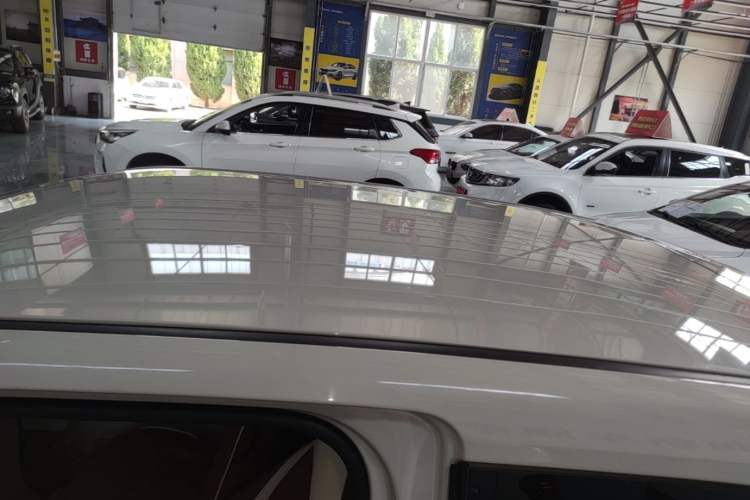 Used Wuling Hongguang MINIEV 2024 3rd Generation 215km Youth Edition Roof