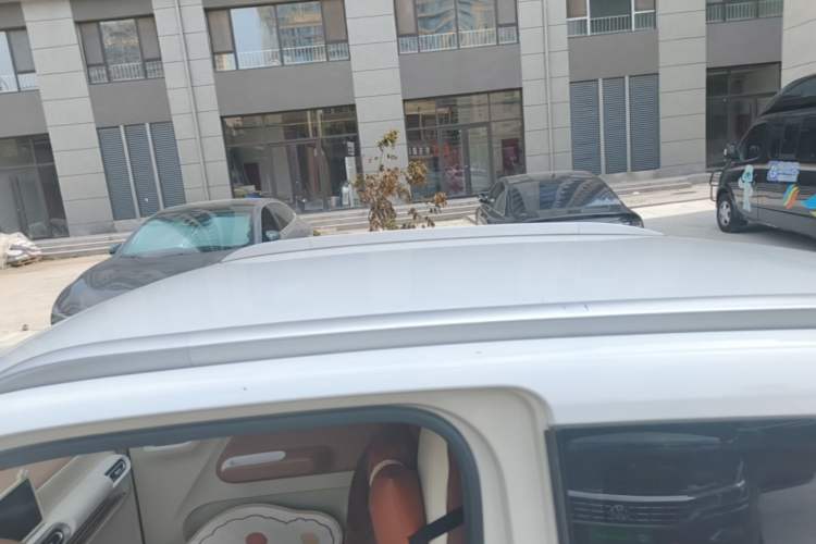 Used Wuling Hongguang MINIEV 2024 3rd Generation 215km Advanced Version Roof