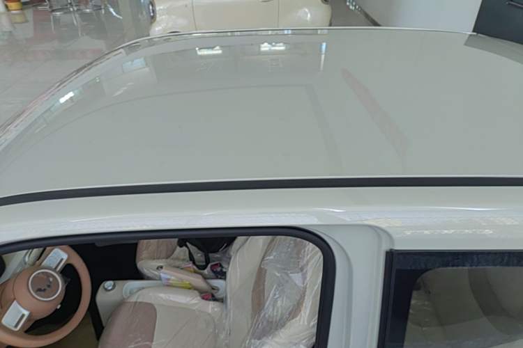 Used Wuling Hongguang MINIEV 2024 3rd Generation 215km Youth Edition Roof