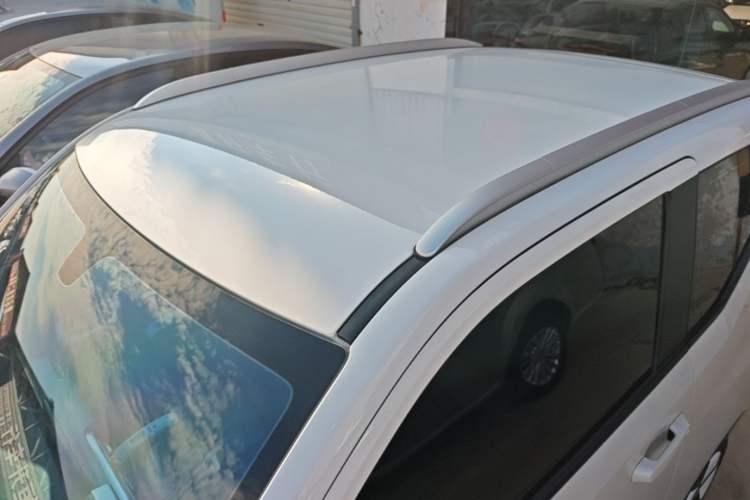 Used Wuling Hongguang MINIEV 2024 3rd Generation 215km Advanced Version Roof