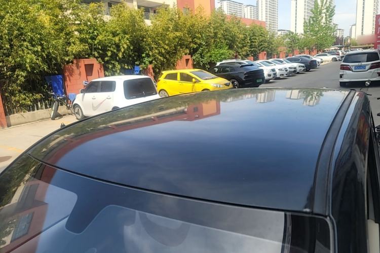 Used Wuling Hongguang MINIEV 2024 3rd Generation 215km Youth Edition Roof