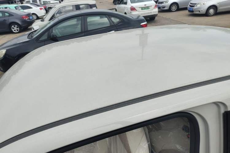 Used Wuling Hongguang MINIEV 2024 3rd Generation 215km Youth Edition Roof