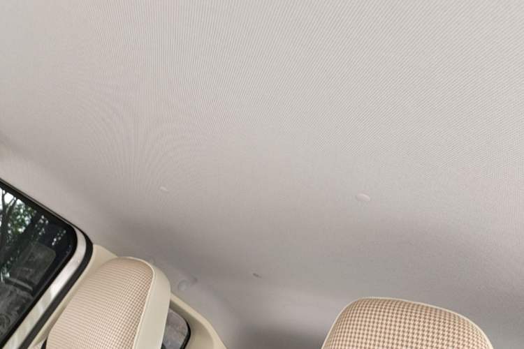 Used Wuling Hongguang MINIEV 2024 3rd Generation 215km Youth Edition Roof