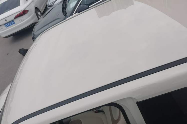 Used Wuling Hongguang MINIEV 2024 3rd Generation 215km Youth Edition Roof