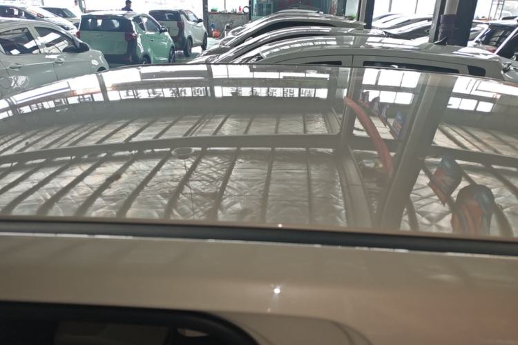 Used Wuling Hongguang MINIEV 2024 3rd Generation 215km Youth Edition Roof
