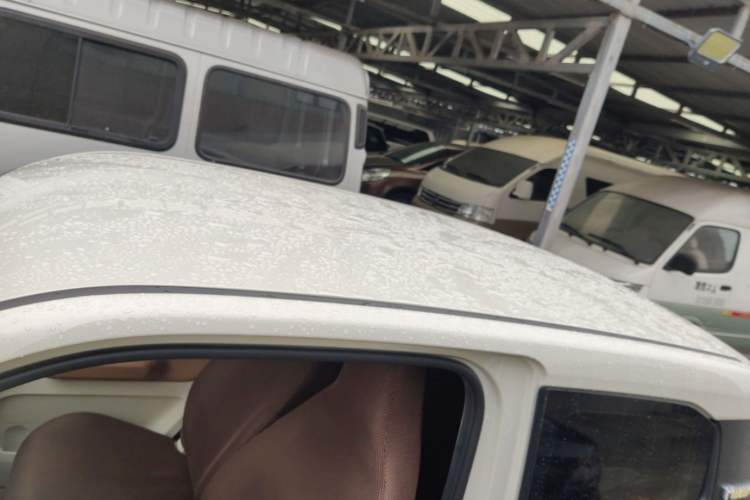 Used Wuling Hongguang MINIEV 2024 3rd Generation 215km Youth Edition Roof