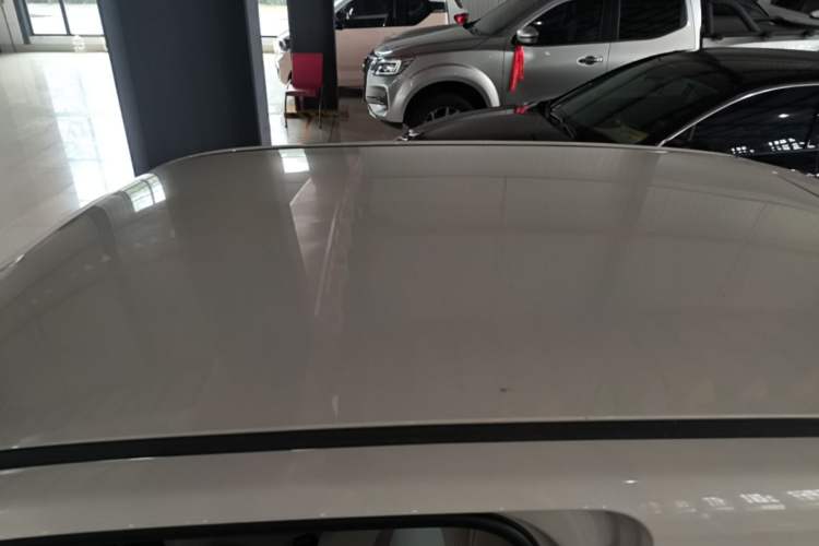 Used Wuling Hongguang MINIEV 2024 3rd Generation 215km Youth Edition Roof