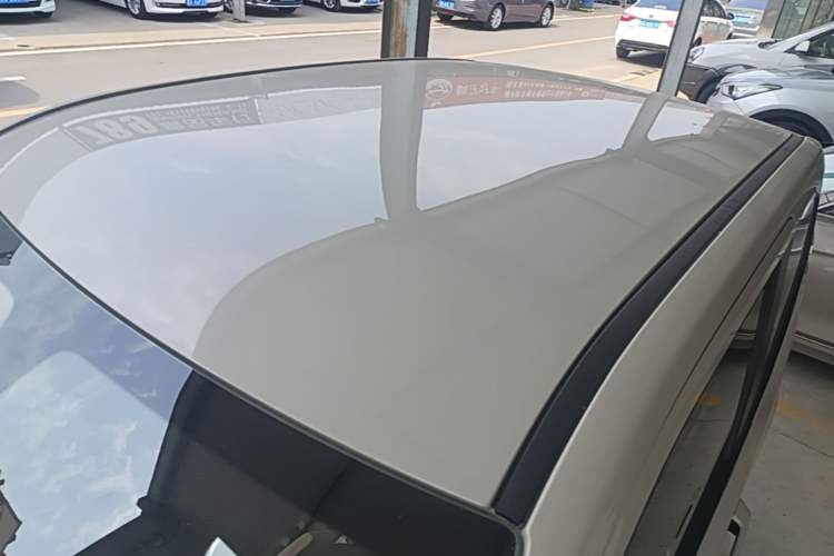 Used Wuling Hongguang MINIEV 2024 3rd Generation 215km Youth Edition Roof