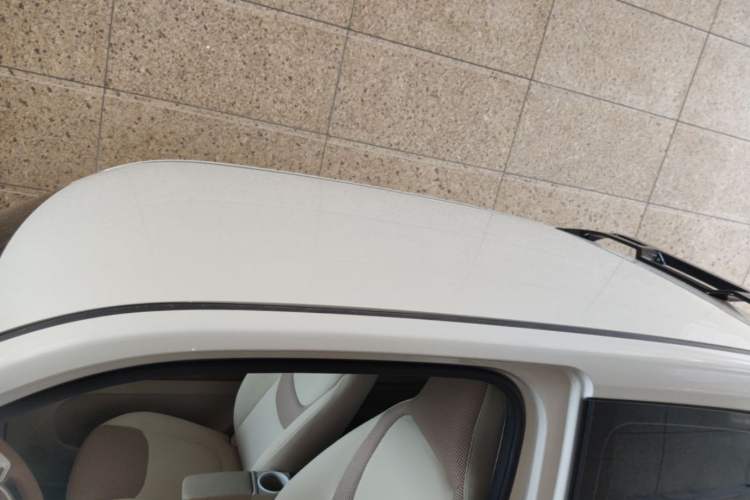 Used Wuling Hongguang MINIEV 2024 3rd Generation 215km Youth Edition Roof