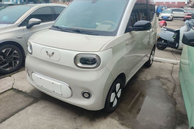Used Wuling Hongguang MINIEV 2024 3rd Generation 215km Advanced Version