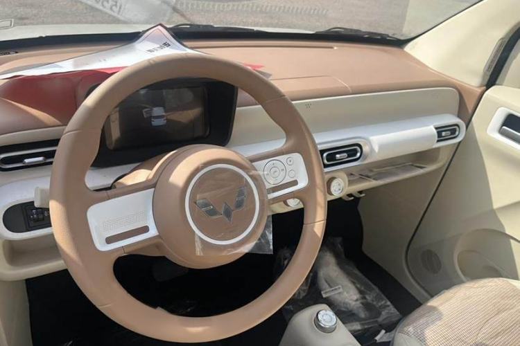 Used Wuling Hongguang MINIEV 2024 3rd Generation 215km Youth Edition Steering Wheel
