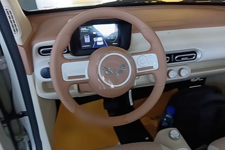 Used Wuling Hongguang MINIEV 2024 3rd Generation 215km Youth Edition Steering Wheel