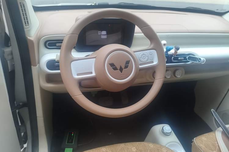 Used Wuling Hongguang MINIEV 2024 3rd Generation 215km Youth Edition Steering Wheel