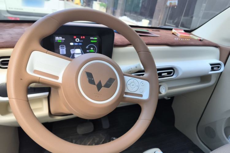 Used Wuling Hongguang MINIEV 2024 3rd Generation 215km Youth Edition Steering Wheel