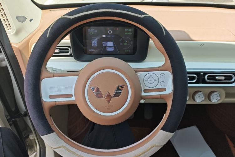 Used Wuling Hongguang MINIEV 2024 3rd Generation 215km Youth Edition Steering Wheel