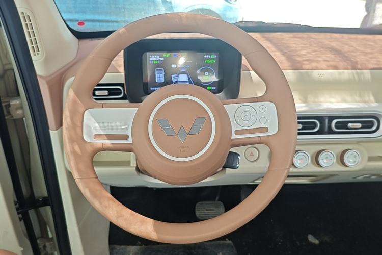 Used Wuling Hongguang MINIEV 2024 3rd Generation 215km Youth Edition Steering Wheel