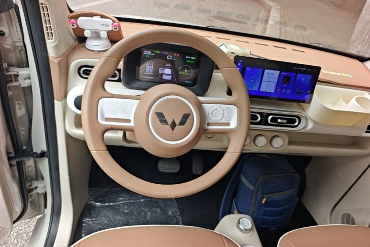 Used Wuling Hongguang MINIEV 2024 3rd Generation 215km Youth Edition Steering Wheel