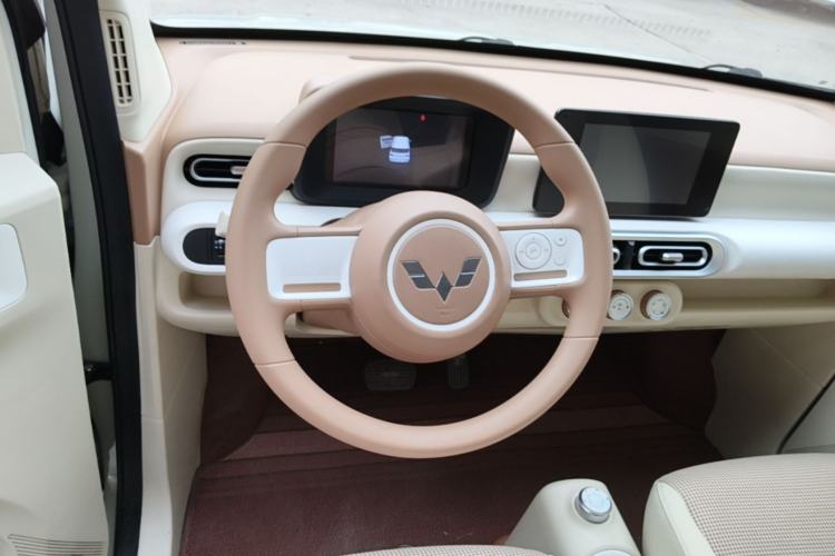 Used Wuling Hongguang MINIEV 2024 3rd Generation 215km Advanced Version Steering Wheel