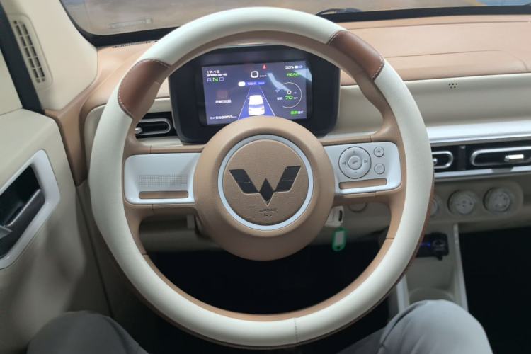 Used Wuling Hongguang MINIEV 2024 3rd Generation 215km Youth Edition Steering Wheel