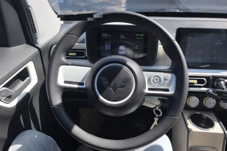 Used Wuling Hongguang MINIEV 2024 3rd Generation 170 km Steering Wheel
