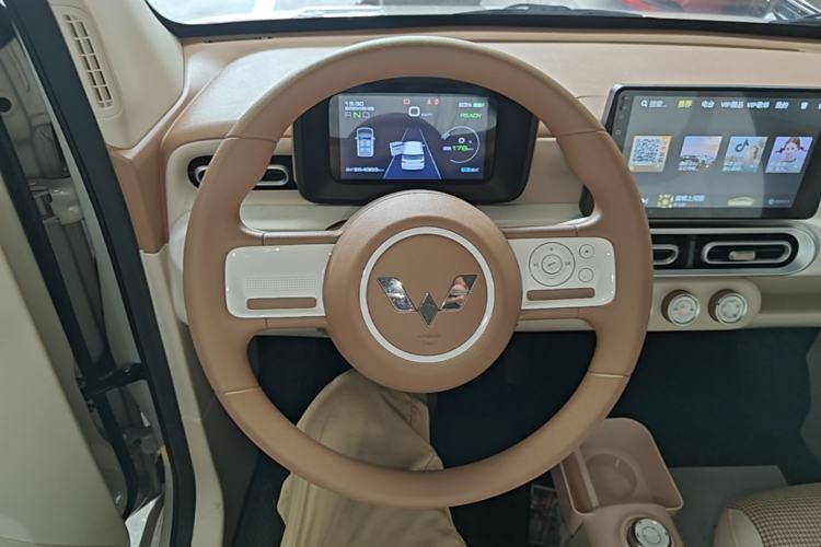 Used Wuling Hongguang MINIEV 2024 3rd Generation 215km Youth Edition Steering Wheel