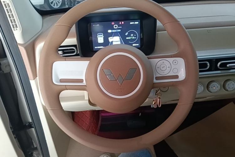 Used Wuling Hongguang MINIEV 2024 3rd Generation 215km Youth Edition Steering Wheel