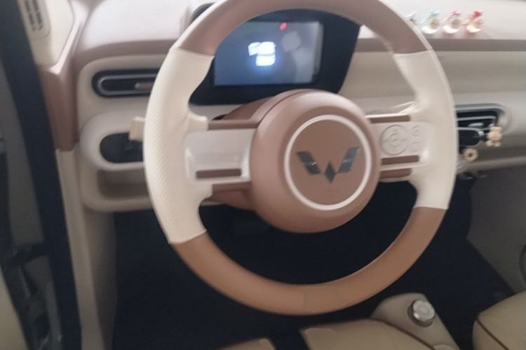 Used Wuling Hongguang MINIEV 2024 3rd Generation 215km Youth Edition Steering Wheel