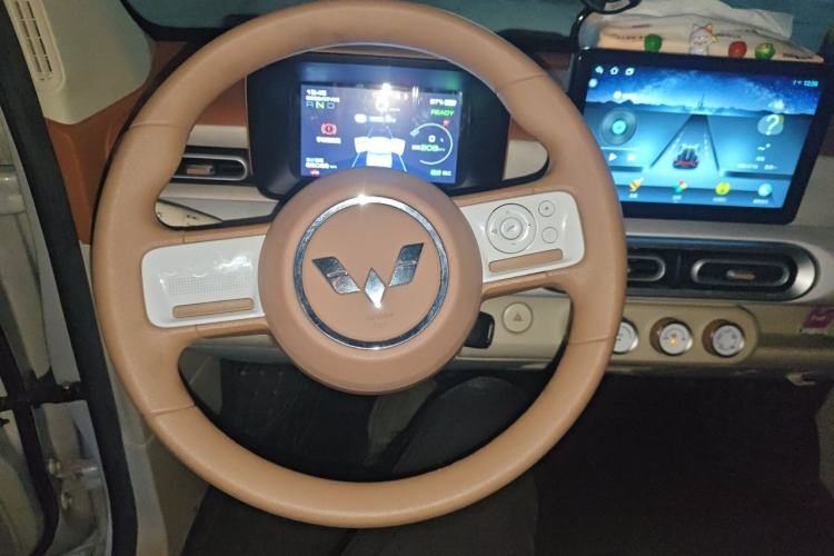 Used Wuling Hongguang MINIEV 2024 3rd Generation 215km Youth Edition Steering Wheel