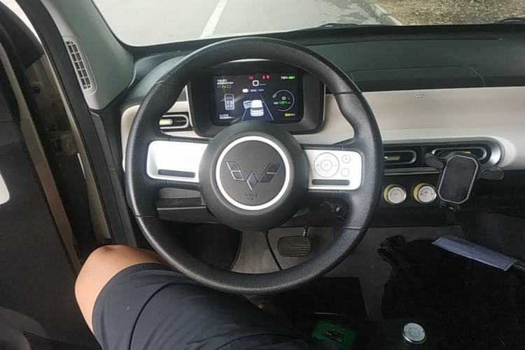 Used Wuling Hongguang MINIEV 2024 3rd Generation 215km Youth Edition Steering Wheel