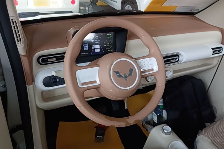 Used Wuling Hongguang MINIEV 2024 3rd Generation 215km Youth Edition Steering Wheel